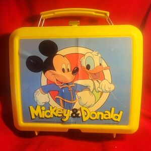 Mickey & Donald VINTAGE PLASTIC LUNCHBOX ALADDIN BY WALT DISNEY